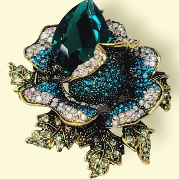 Vintage Style Rose Flower Rhinestone Crystal Brooch Pin Flower Pendant - Picture 1 of 8